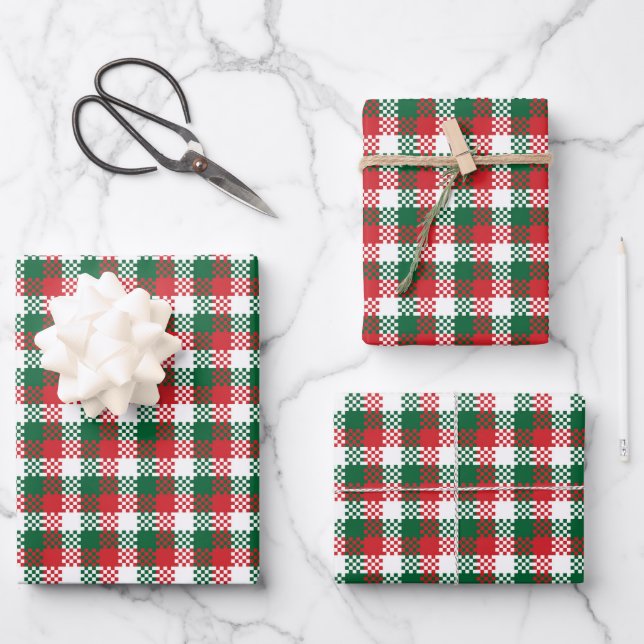Christmas plaid red white green buffalo pattern wrapping paper sheet (Front)