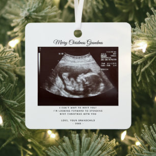 Christmas Pregnancy Announcement Grandma Holiday Metal Tree Decoration