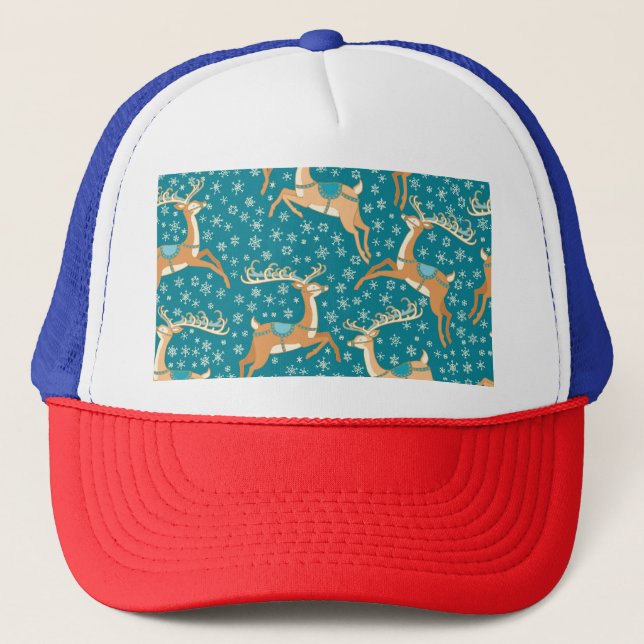 Christmas Reindeer: Vintage Seamless Pattern. Trucker Hat (Front)