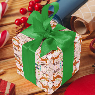 Christmas Reindeers Pink Seamless Pattern Wrapping Paper