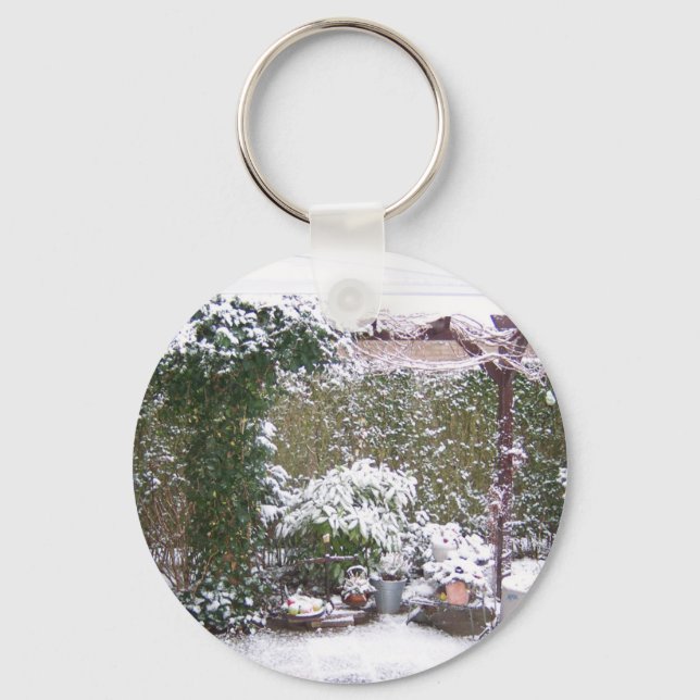 Christmas Season, Snow in the garden Key Ring (Front)