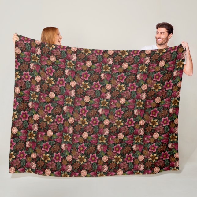 Christmas Spice & Floral Botanical Pattern Fleece Blanket (In Situ)