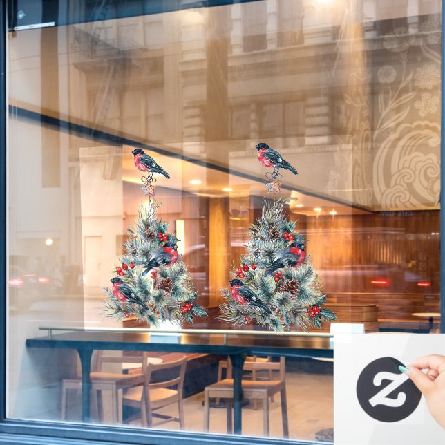 Christmas Tee with Red Robin (Cafe Window)