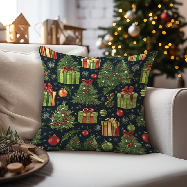 Christmas Tree Cushion (Creator Uploaded)
