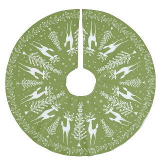 CHRISTMAS TREE SKIRT MCM OLIVE AND WHITE