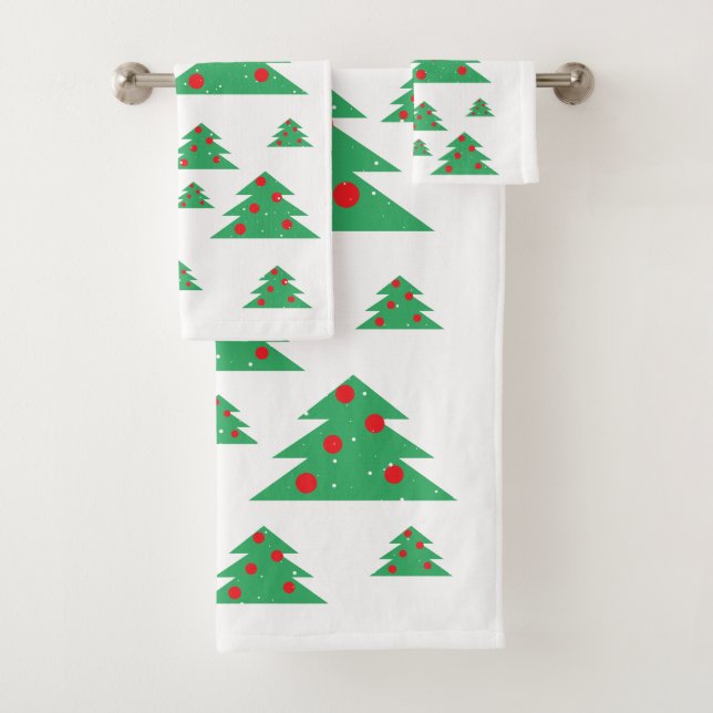 Christmas Tree Snowflake Green Holiday Pattern Bath Towel Set (Insitu)