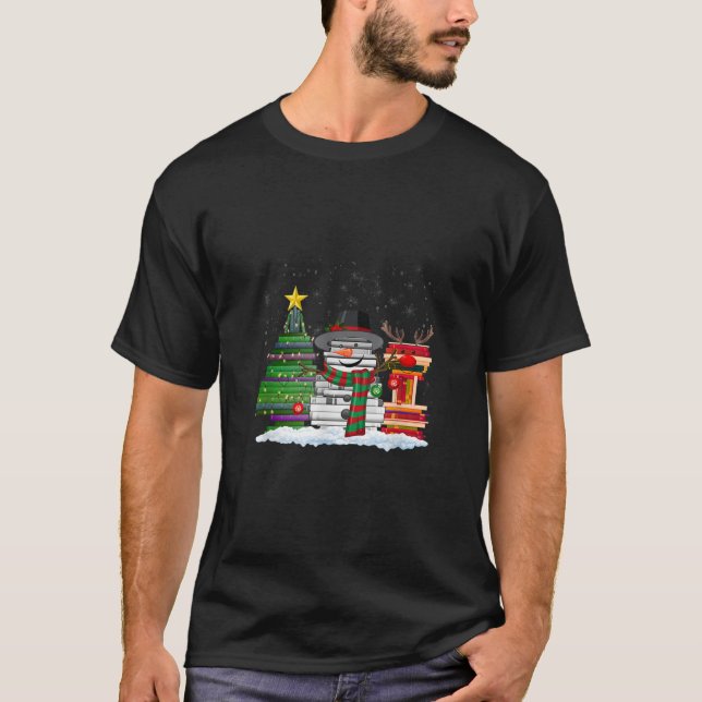 Christmas Tree Snowman Reindeer Book Stack Librari T-Shirt (Front)