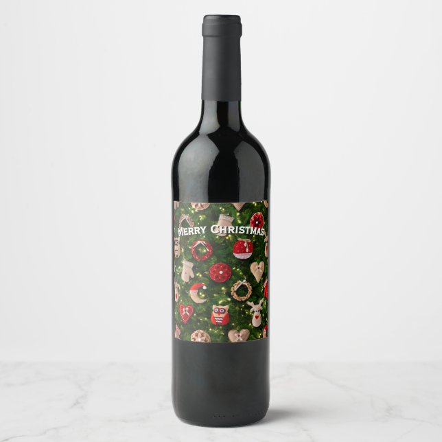 Christmas tree with felt toys wine label (Front)