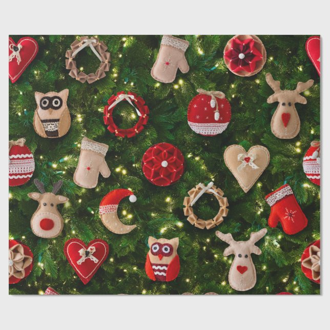 Christmas tree with felt toys wrapping paper (Flat)