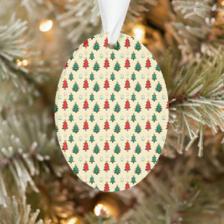 Christmas tree with star topper seamless pattern ornament