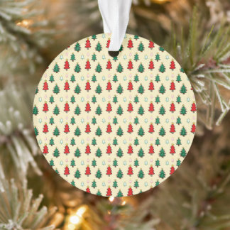 Christmas tree with star topper seamless pattern ornament