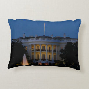 Christmas White House at Night in Washington DC Decorative Cushion