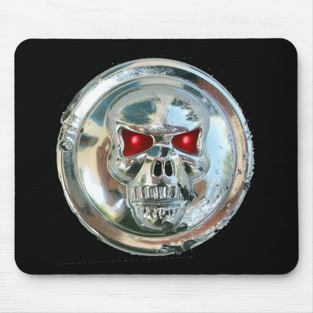 CHROME SKULL MOUSE PAD (Front)