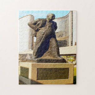 Churchill Statue Toronto. Jigsaw Puzzle