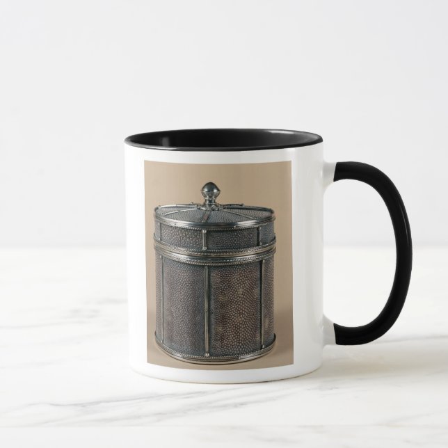 Cigarette box with shagreen sides, 1928 mug (Right)