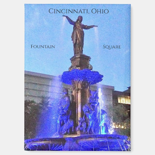 Cincinnati Ohio - Fountain Square Magnet (Front)