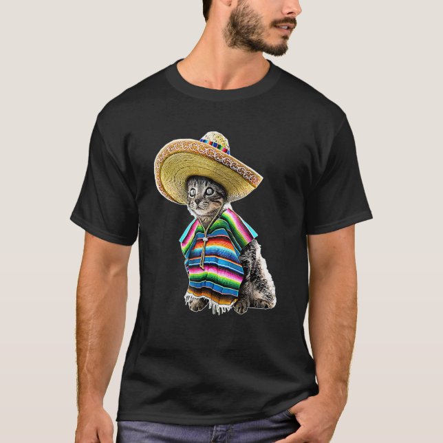 Cinco De Mayo Cat Sombrero Poncho Party Women Men T-Shirt (Front)