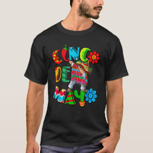 Cinco De Mayo Dabbing Mexican Poncho Party Fiesta  T-Shirt