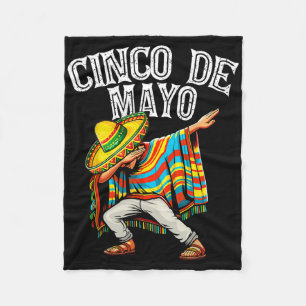 Cinco De Mayo Dabbing Mexican Poncho Sombrero Hat  Fleece Blanket