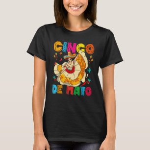 Cinco De Mayo  Mexican girl dancing Jarabe Tapatío T-Shirt