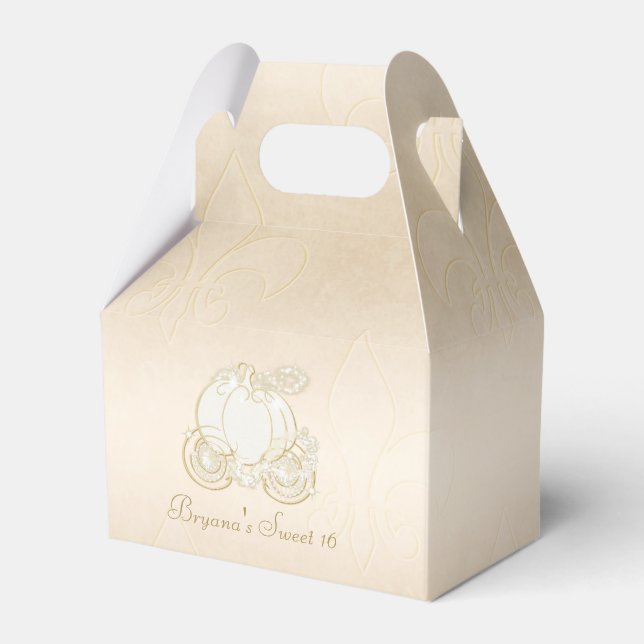 Cinderella Gold Carriage Beige Party Favour Boxes (Front Side)
