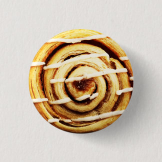 Cinnamon roll 3 cm round badge