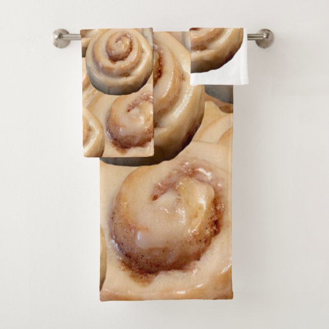 Cinnamon Roll Bath Towel Set (Insitu)