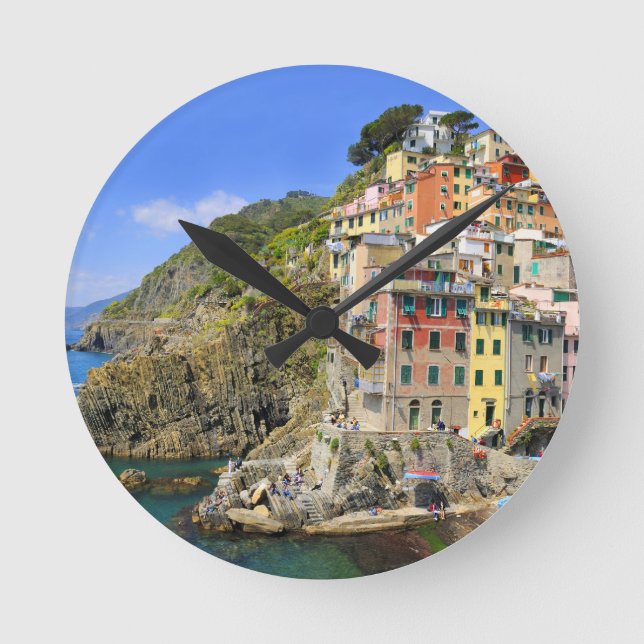 Cinque terre - Riomaggiore Round Clock (Front)