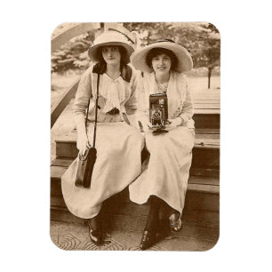 circa 1910 camera girls magnet