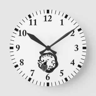 Circle of rainy dragon round clock