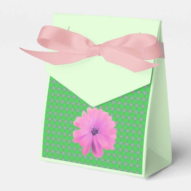 Circle Pattern Pink Daisy Flower Favour Box (Front Side)