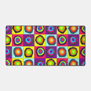 circles pattern desk mat