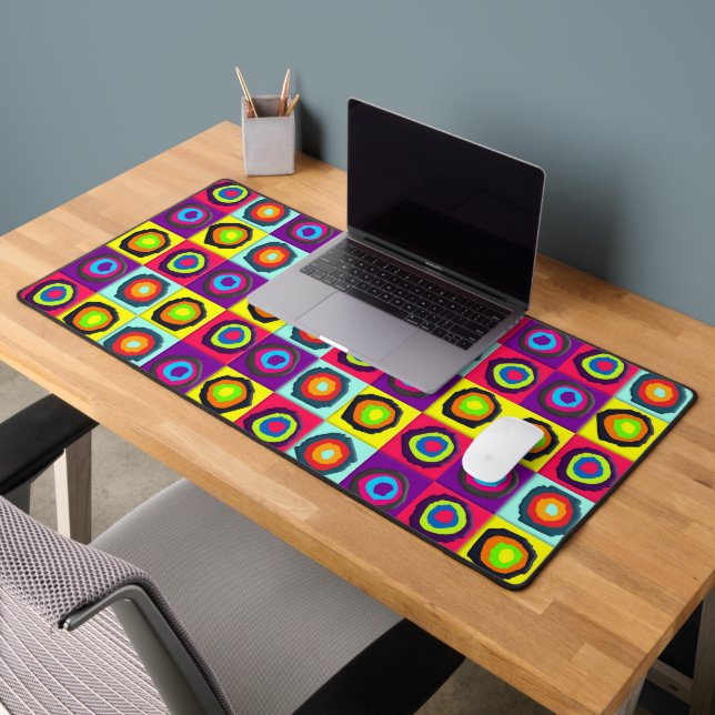 circles pattern desk mat (Office 2)