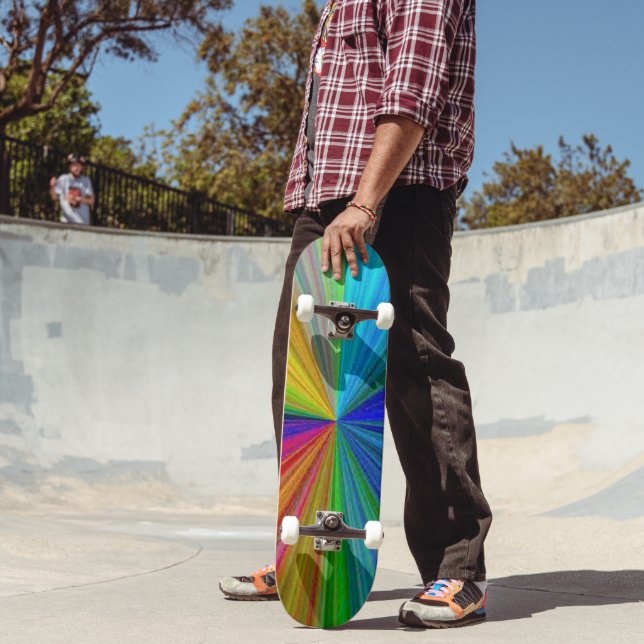 Circular Gradient Rainbow Skateboard (Outdoor 2)