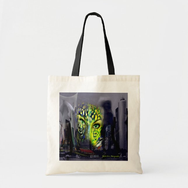 City huntress of the night tote bag (Front)