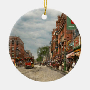 City - Lowell MA - A dam good company 1908 Ceramic Tree Decoration