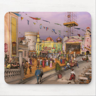City - NY - Everything for your amusement 1905 Mouse Pad