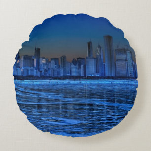 City of broad shoulders and lake Michigan Round Cushion