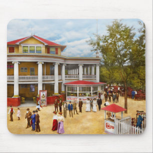 City - OH - The Chester Park Club House 1909 Mouse Pad