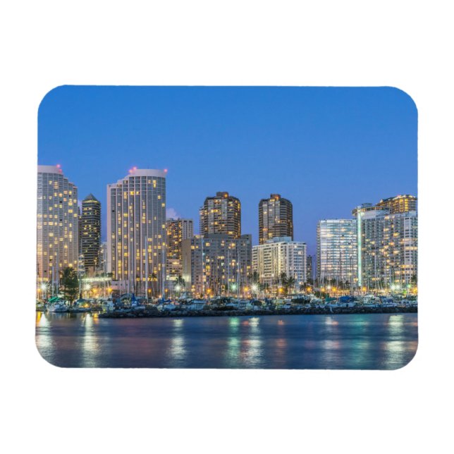 City Skyline of Waikiki Magnet (Horizontal)