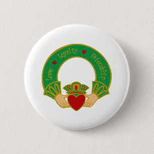 Claddagh 6 Cm Round Badge