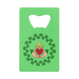 Claddagh and Green Knotwork