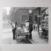 Clam Seller in Little Italy, 1906. Vintage Photo