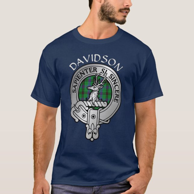 Clan Davidson Crest & Tartan T-Shirt (Front)