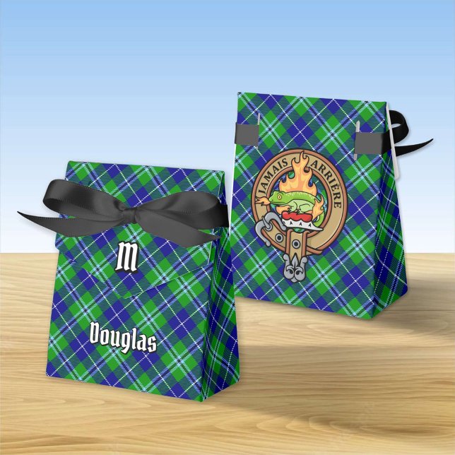 Clan Douglas Crest over Tartan Favour Box (Creator Uploaded)