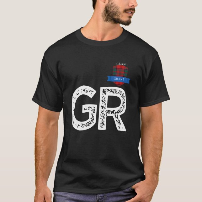 Clan Grant G and R Family Matching T-Shirt (Front)