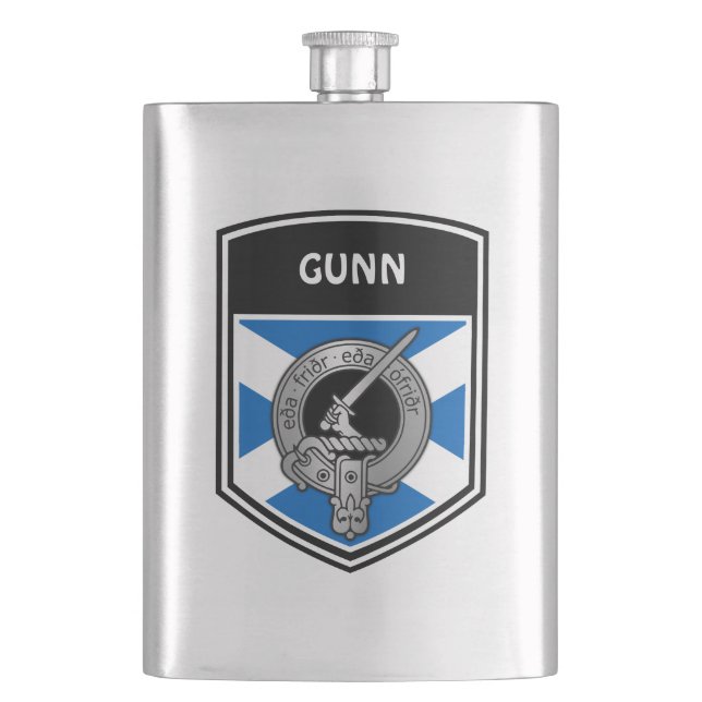 Clan Gunn Crest Hip Flask (Front)