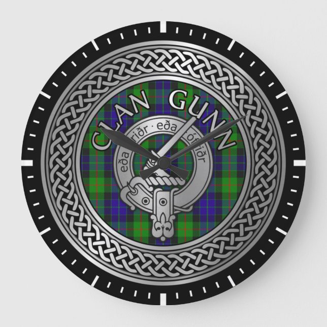 Clan Gunn Crest & Tartan Knot Large Clock (Front)