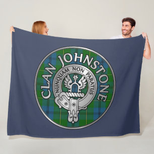 Clan Johnstone Crest & Tartan Knot Fleece Blanket