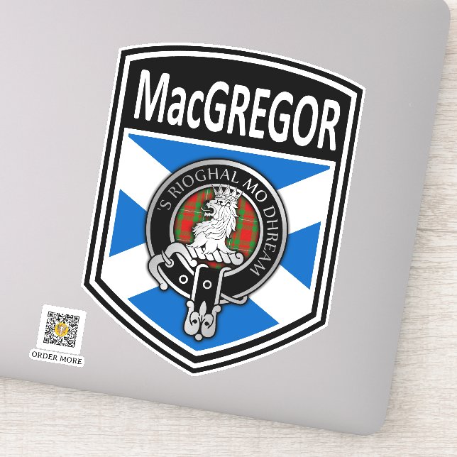 Clan MacGregor Crest & Tartan Saltire (Detail)